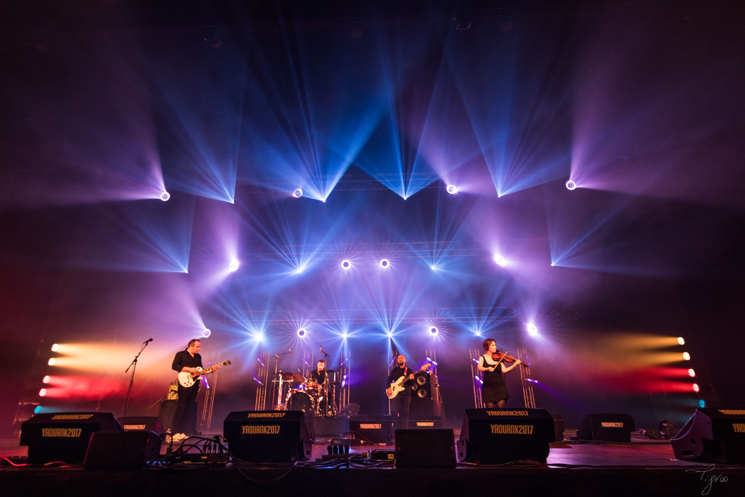 Yaouank danse concert musique Blain-Leyzour Elektrik