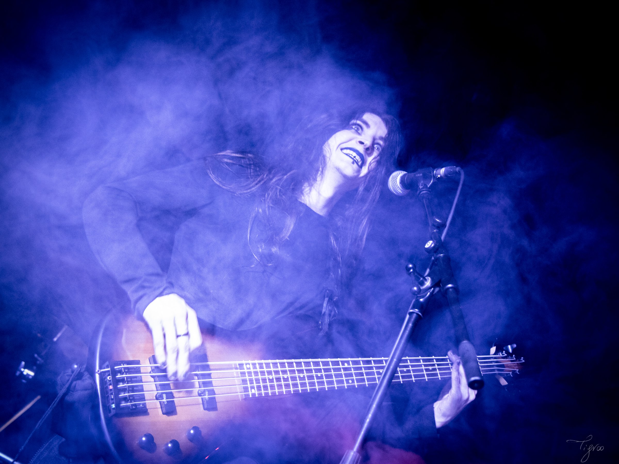 concert Season of Tears musique symphonic death metal Volac basse