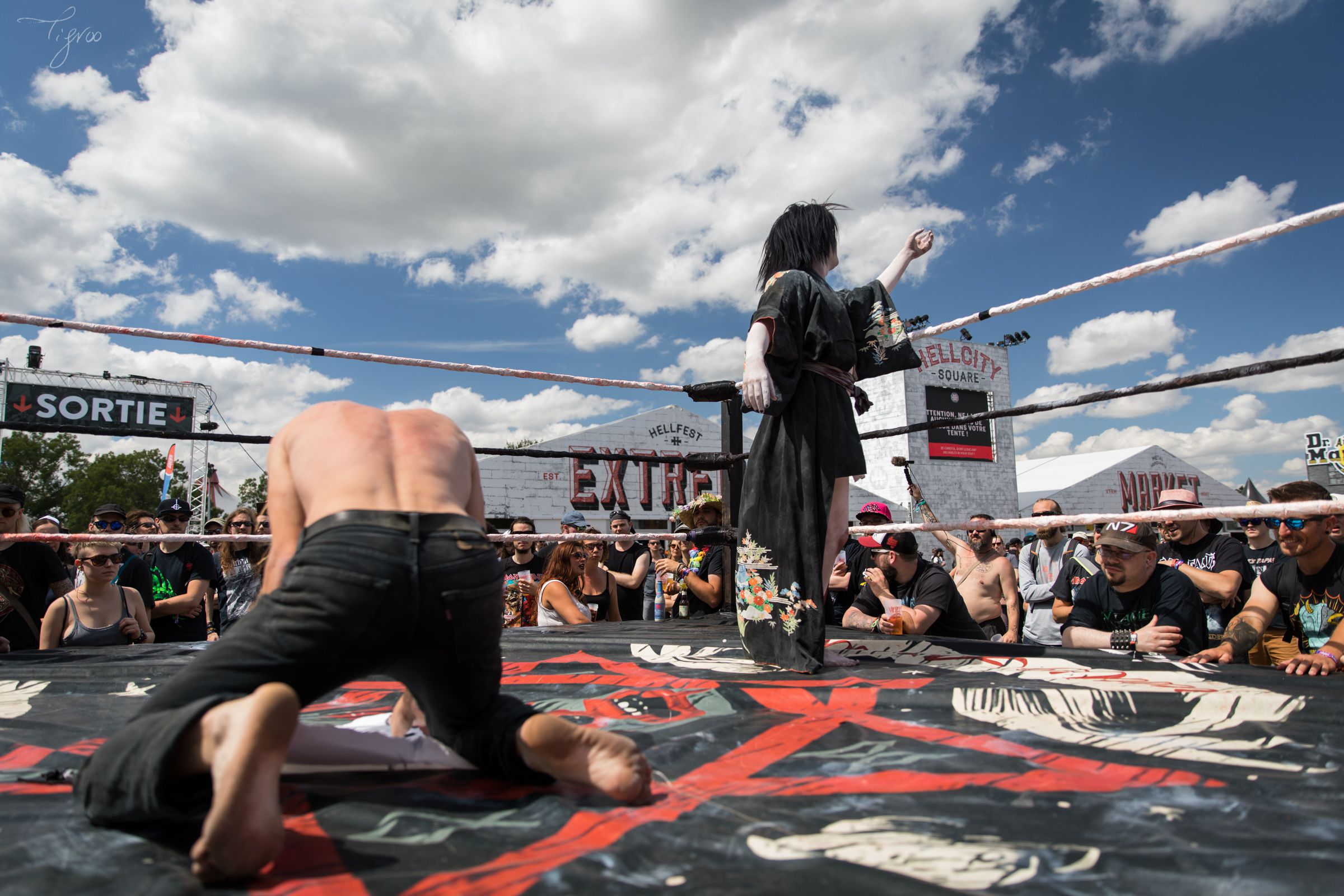 Knotfest meets Hellfest Mantra