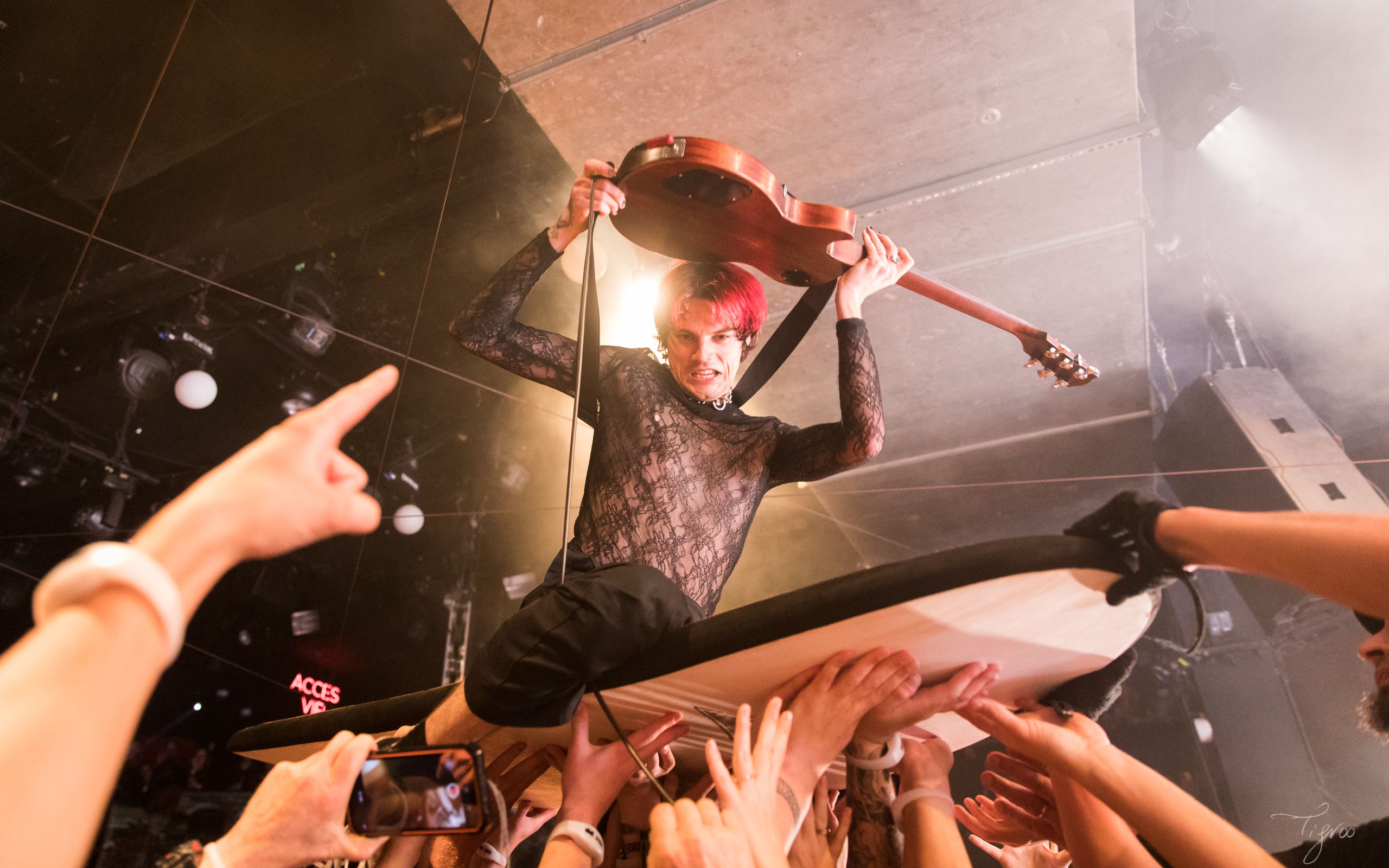 Hellfest Warm-Up Nantes Warehouse Pogo Car Crash Control