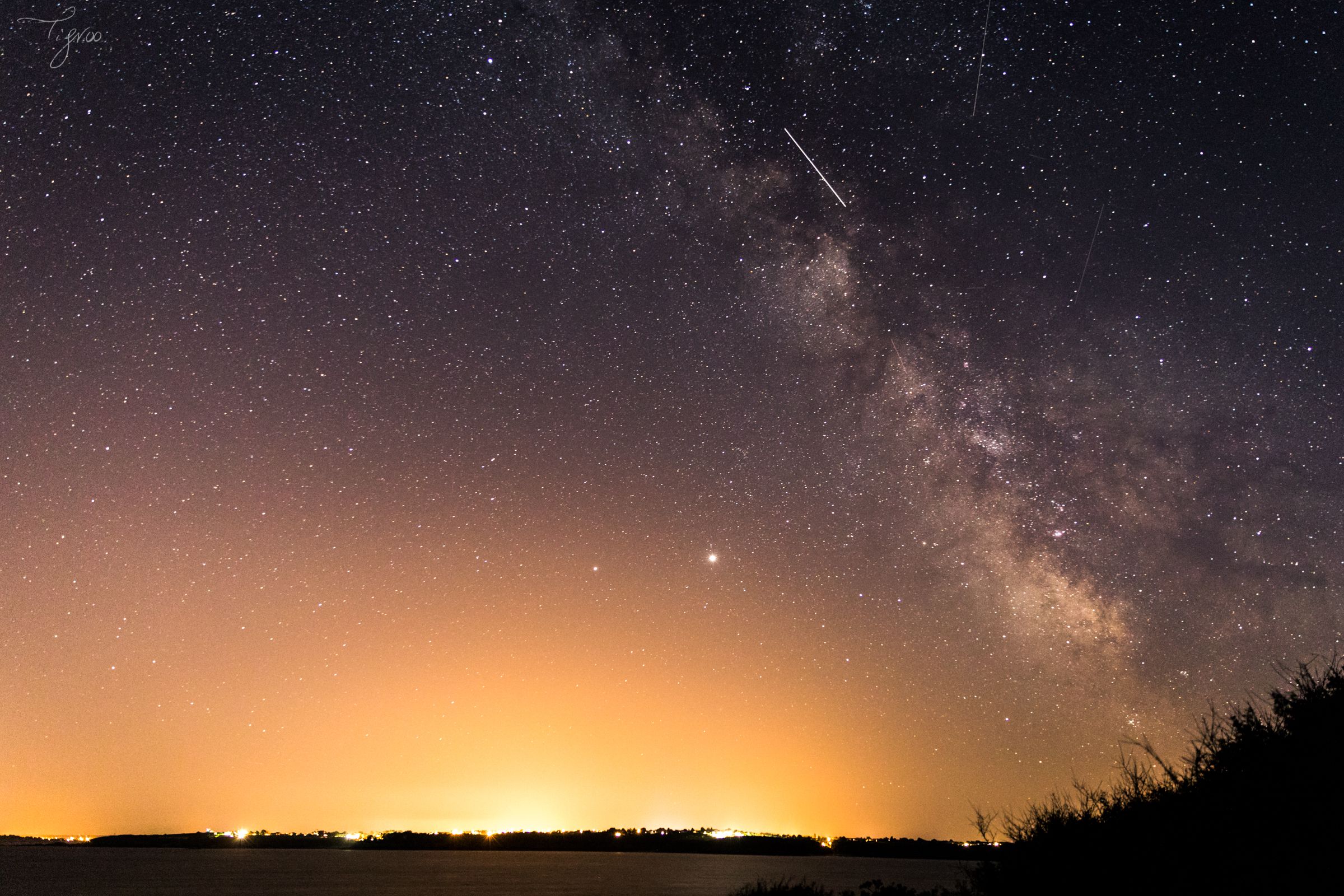 Comète NEOWISE photographe ciel étoiles Voie Lactée pollution lumineuse Fort La Latte Cap Fréhel