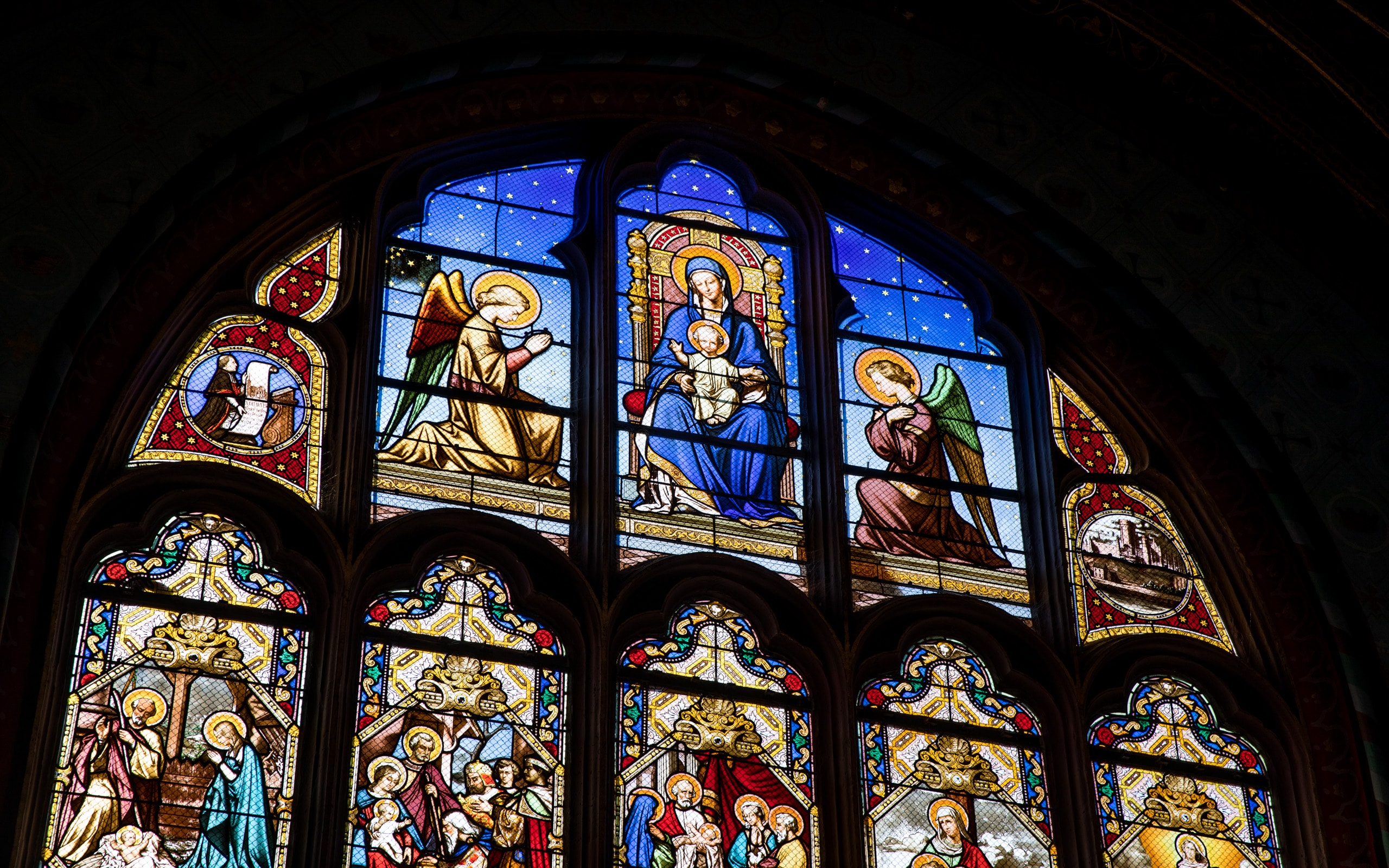 photographie Montargis vitraux église Sainte-Madeleine