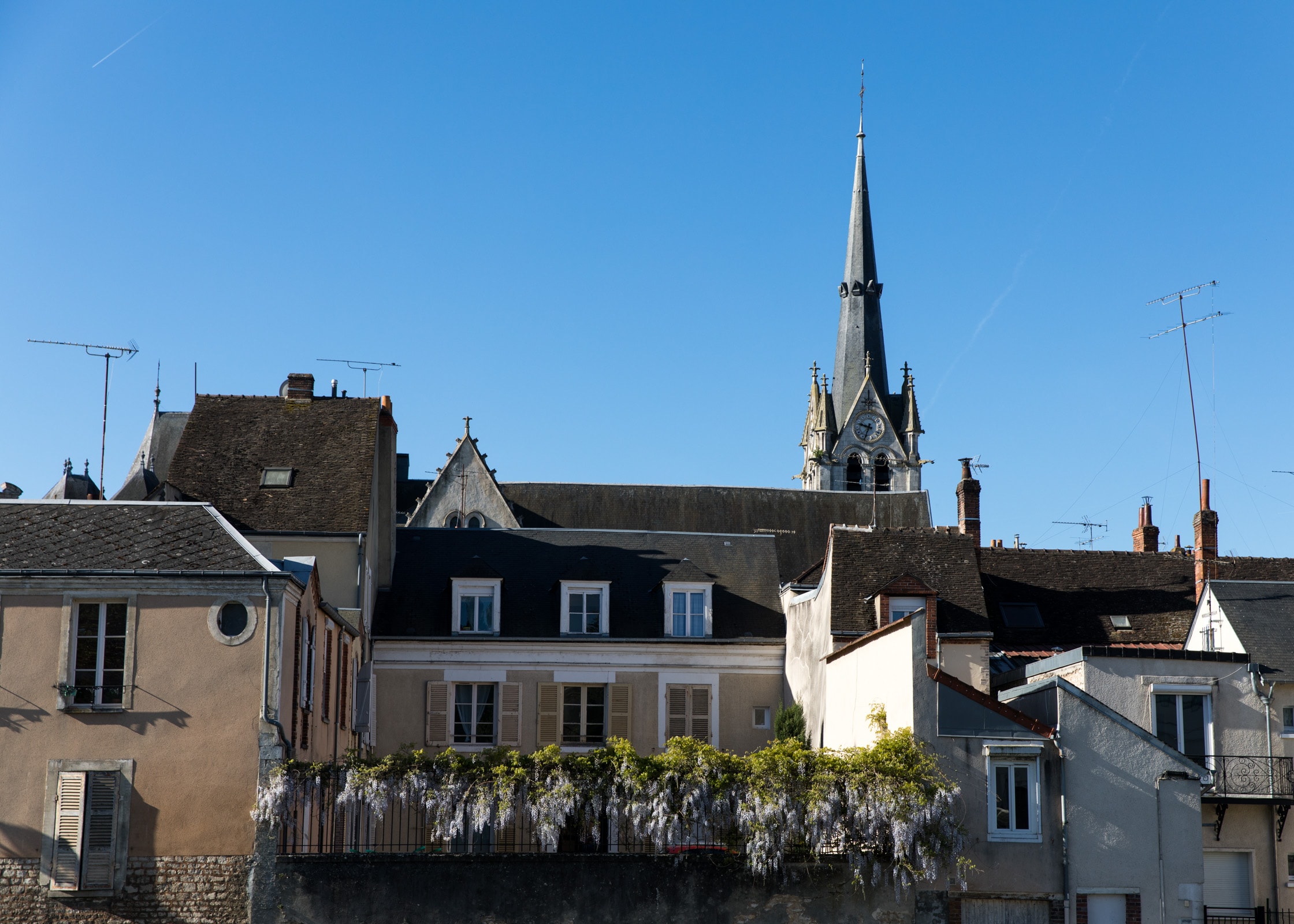 photographie Montargis vitraux église Sainte-Madeleine
